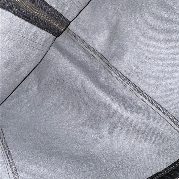 H&M high waisted faux patent leather mini skirt - Picture 8 of 13